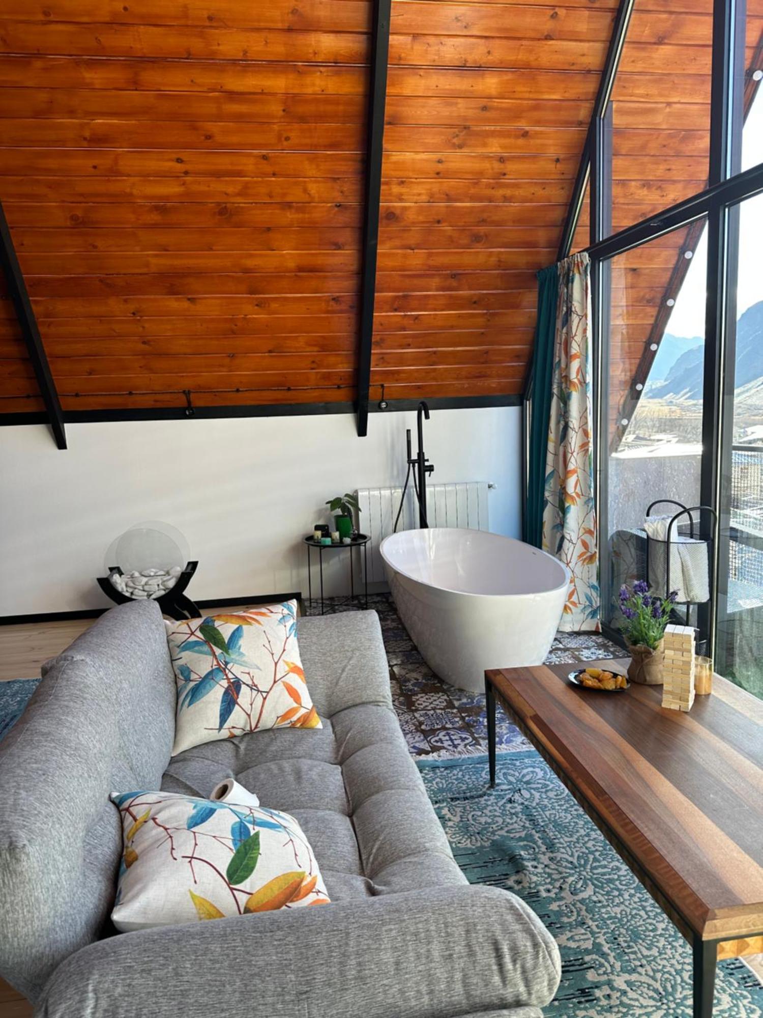 Cottage Veranda カズベギ エクステリア 写真